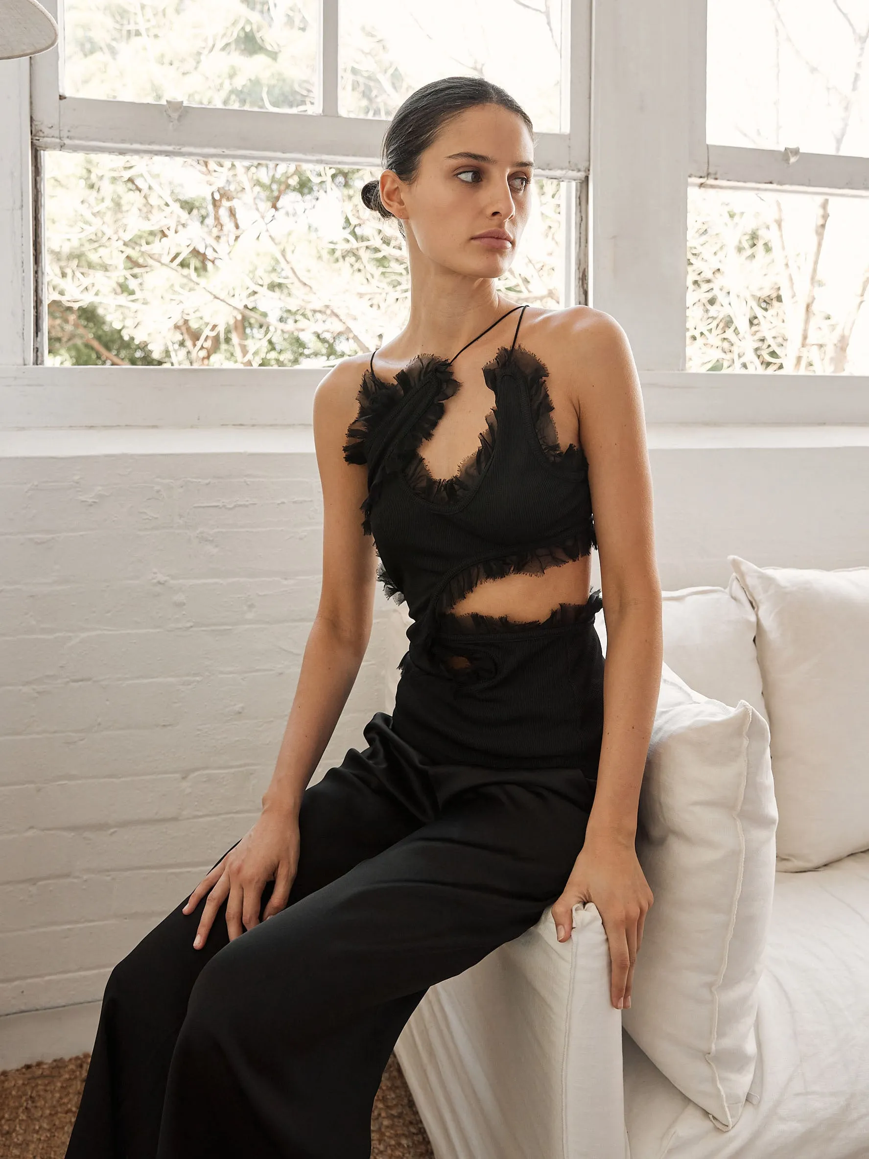 Carina Interlinked Top