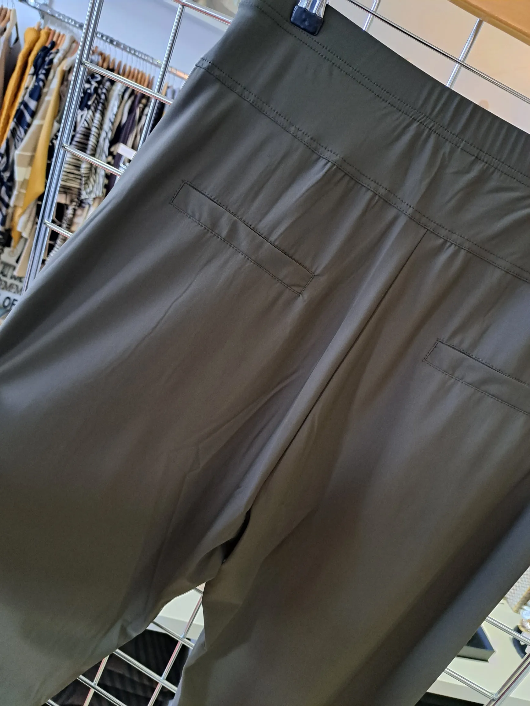 Maya Maya Travel Pants KHAKI